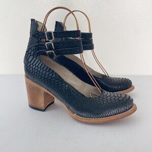 Freebird Randi Heels Shoes Black Snake